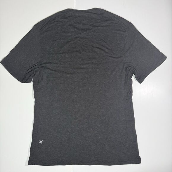 EUC Lululemon Love Is Love Charcoal Gray Cotton Short Sleeve T Shirt Mens Size M - Picture 4 of 9